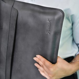 Vetra Laptop Sleeves